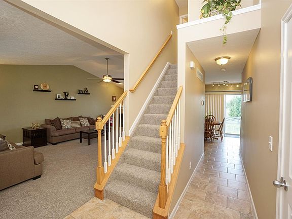 5th image of 1121 Linford Cir