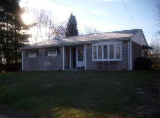 215 Allardice Rd, Somerset, MA 02726