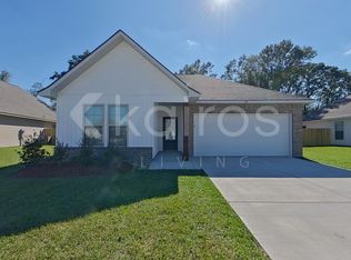 108 Hendrix Rd, Carencro, LA 70520