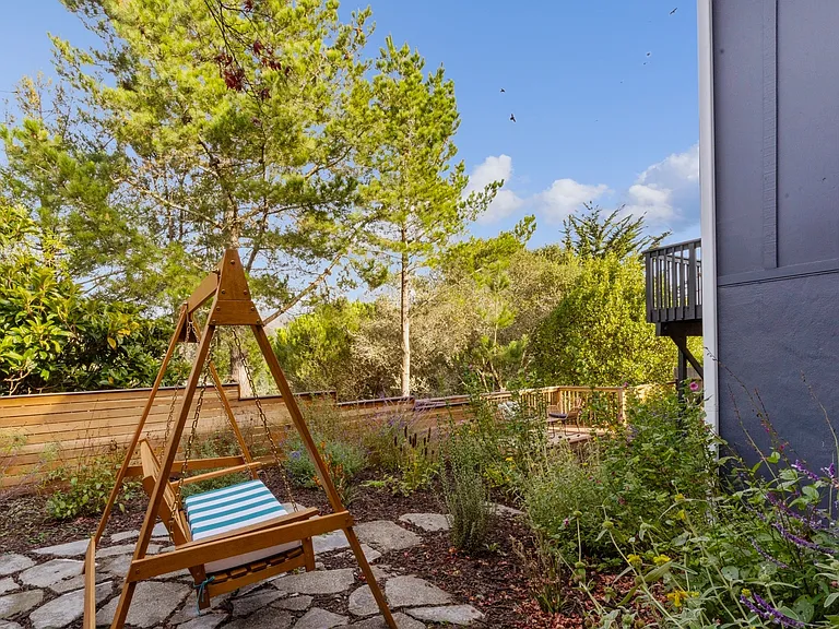 1149 Banyan Way — Photo 41