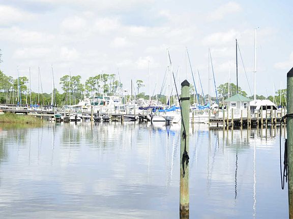 3rd image of 4198 Mainsail Dr
