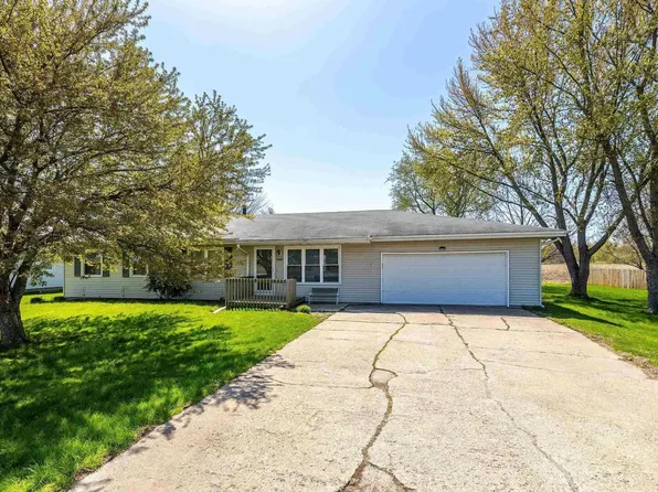 10043 Wolf Rd, Geneseo, IL 61254