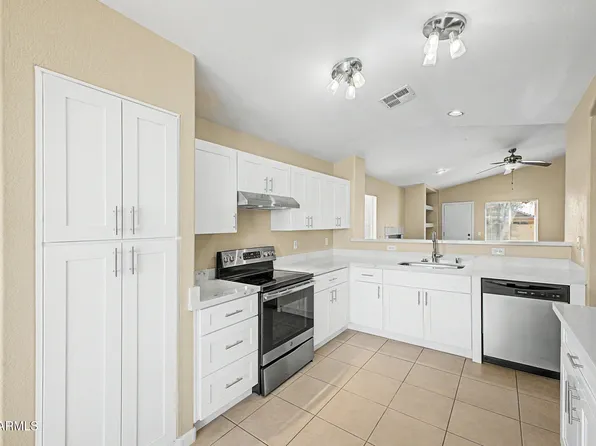 8949 W HUBBELL Street, Phoenix, AZ 85037