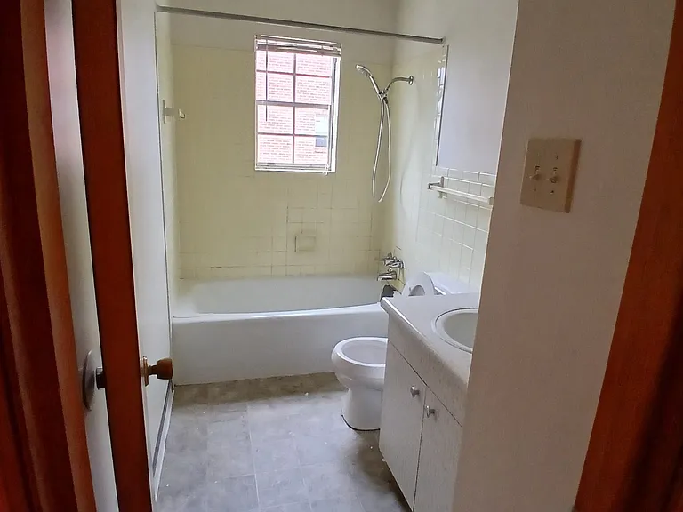 2150 Church St NE — Photo 4