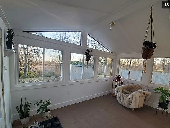 4th image of 5606 Nancy Ave