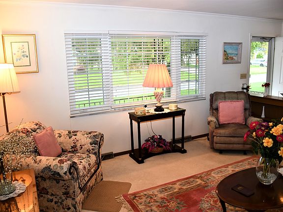 5th image of 799 Norris Dr