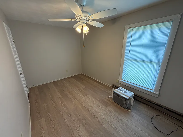 2111 Lincoln Ave — Photo 18
