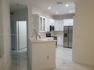 7200 NW 177th St APT 106-7, Hialeah, FL 33015
