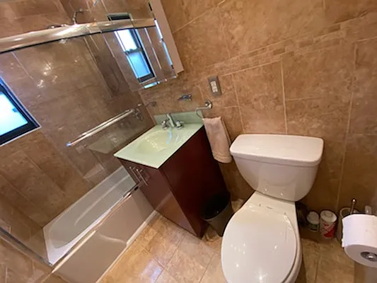 Sold by Keller Williams Realty of Greater Nassau | media 24