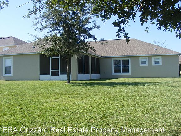 3rd image of 31844 Parkdale Dr
