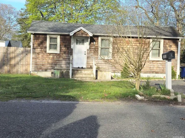 151 Lakeview Drive, Mastic Beach, NY 11951