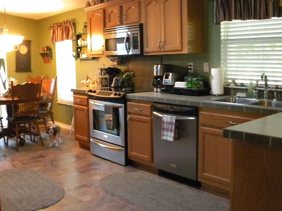 2nd image of 1862 NW 46th Ave