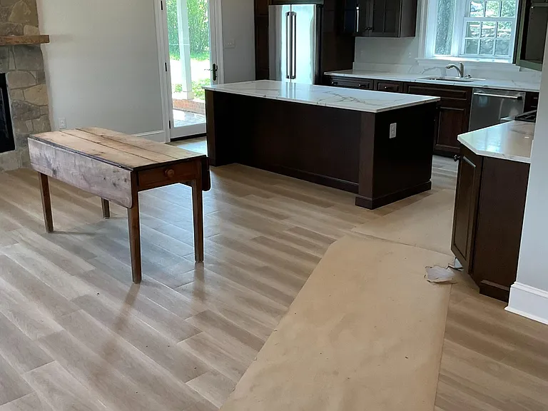 2415 Burrland Ln — Photo 2