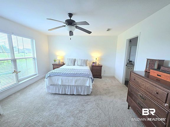5th image of 15636 Medway Ct