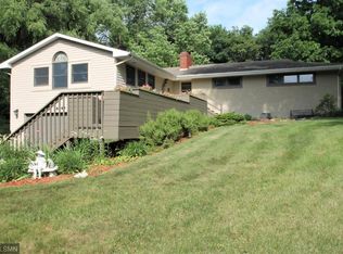 16349 Baywood Ln, Eden Prairie, MN 55346