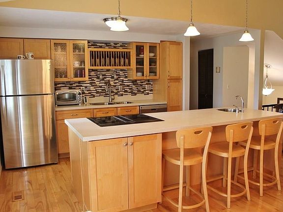 2nd image of 3108 Kingsbridge Ln