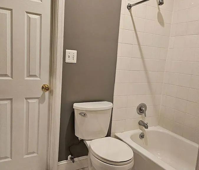 1408 S Hanover St — Photo 15
