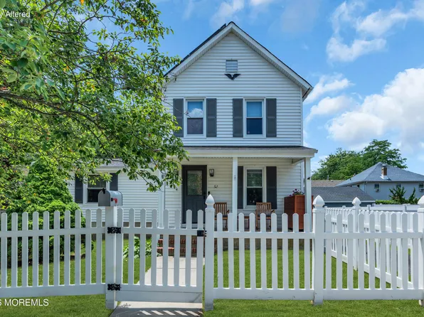 52 Bannard Street, Freehold, NJ 07728