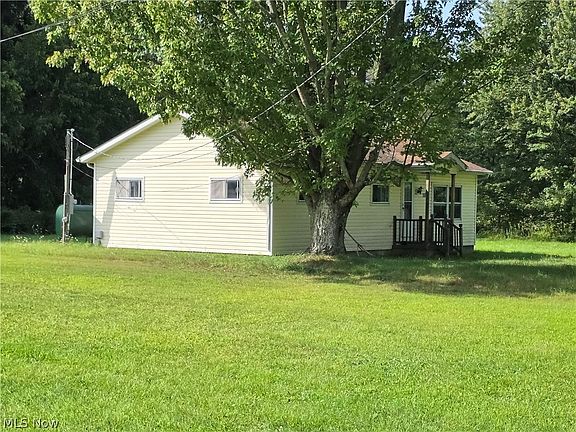 3rd image of 6926 Reed Rd
