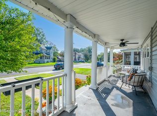 106 Spring St, Red Bank, NJ 07701