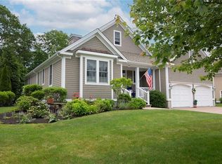 39 Newbury Dr, Westerly, RI 02891