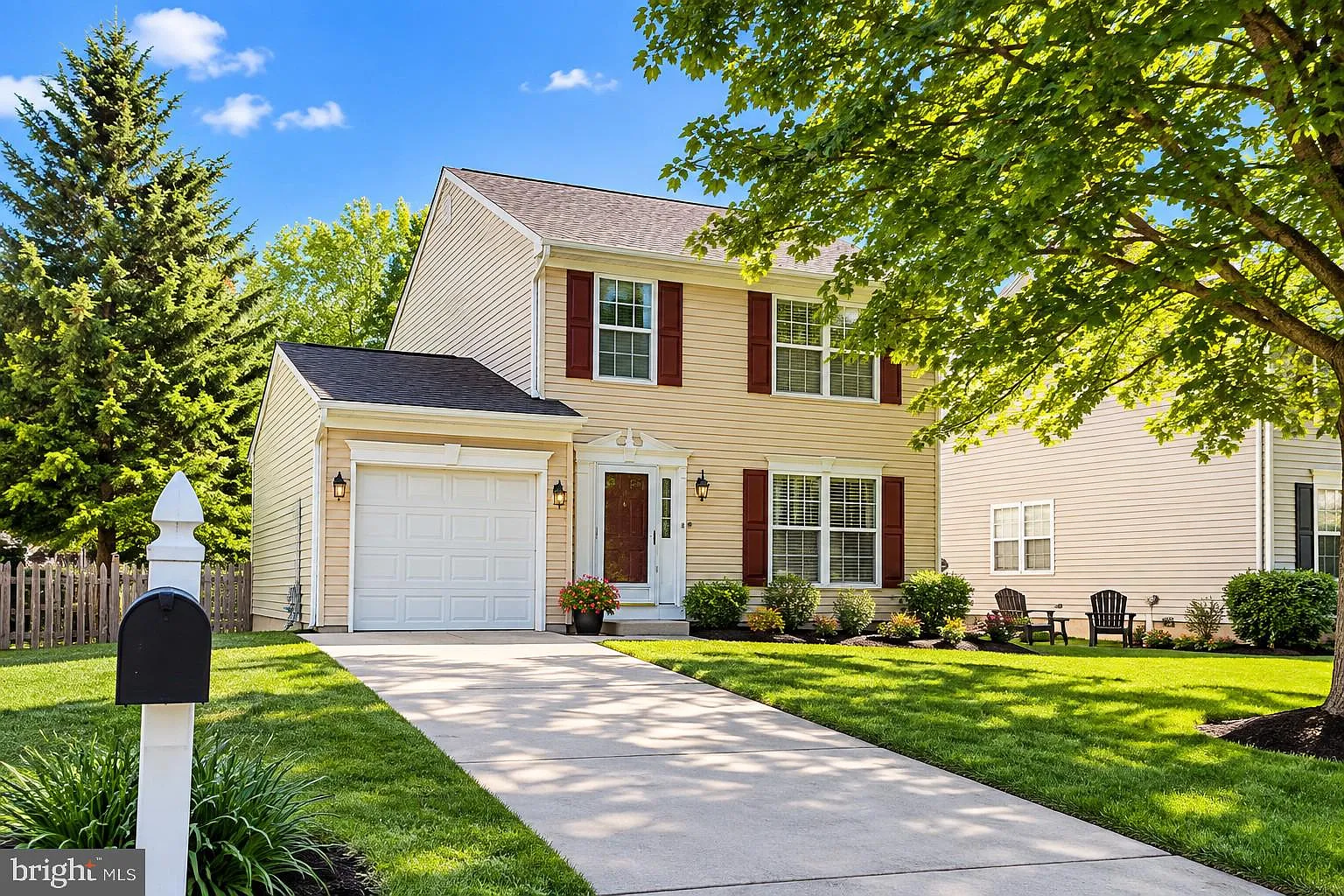 4 bed, 3.5 bath, 2160 sqft, $3,500 — Photo 1