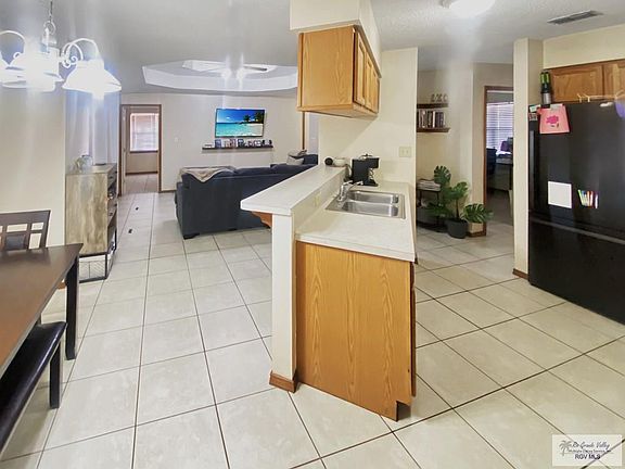 2nd image of 483 Whalen Rd
