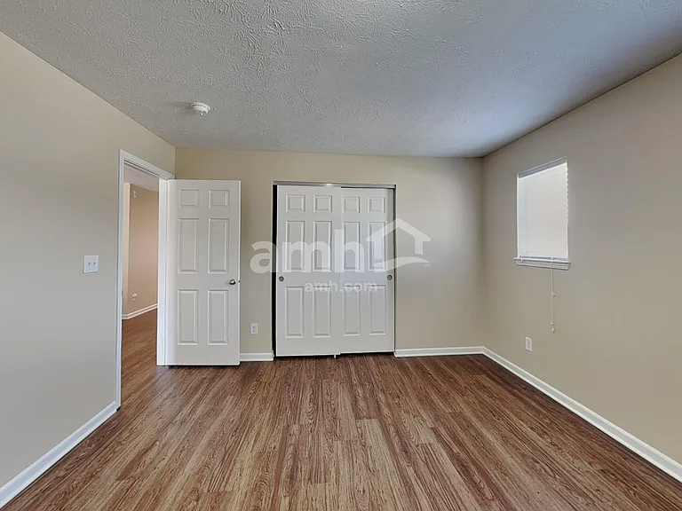 8193 Tasman Dr — Photo 16