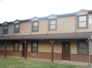 8 Bonne Terre Dr APT C, Collinsville, IL 62234