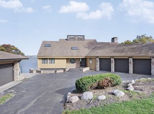 3710 Pitzen Rd, Johnsburg, IL 60051