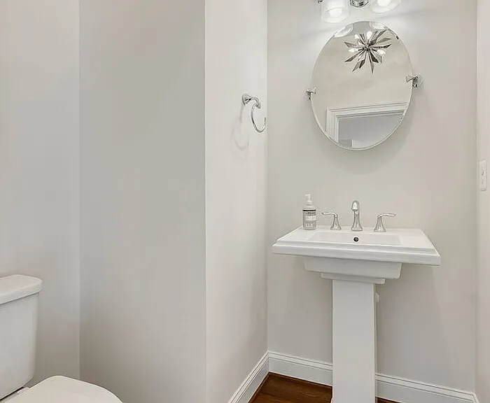 5413 Hickory Ann Dr — Photo 14