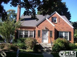 142 Lodewyck Ave, Mount Clemens, MI 48043