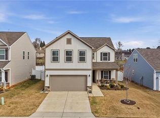 1891 Gatehouse View Dr, Winston Salem, NC 27127