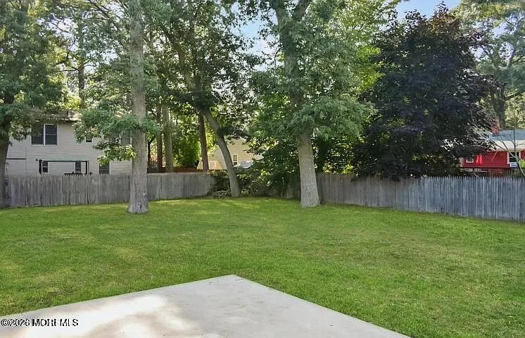 309 Holly Blvd — Photo 37