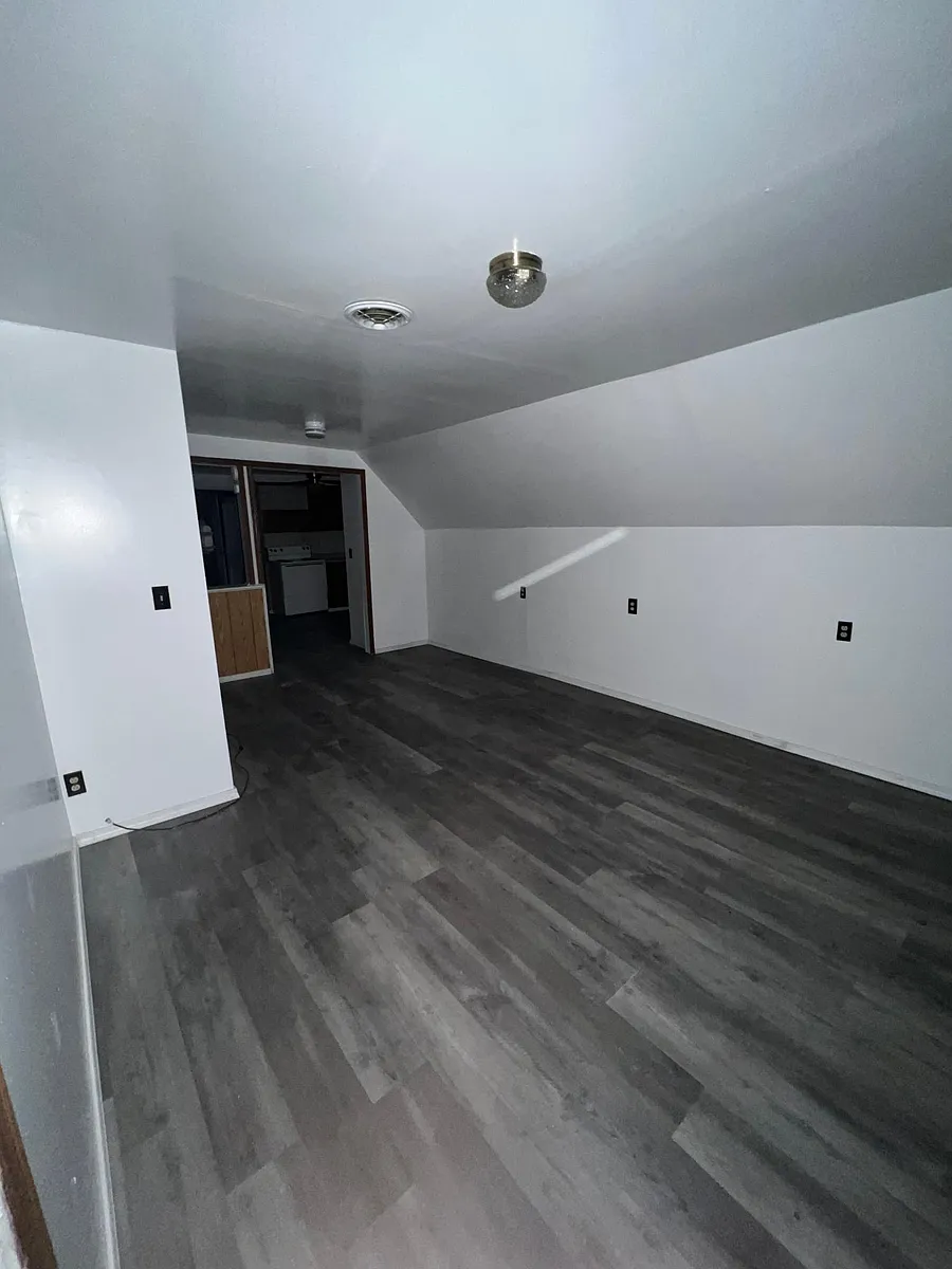Building Photo - 1207 Blandina St #3