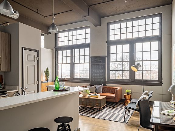 3rd image of 815 Ann Ave #1K