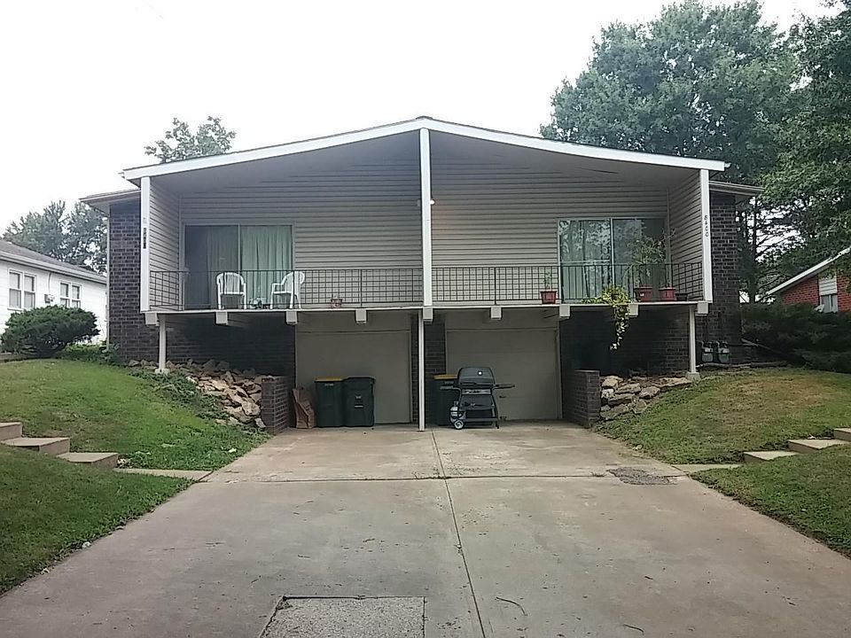 1st image of 8402 Grandview Ln