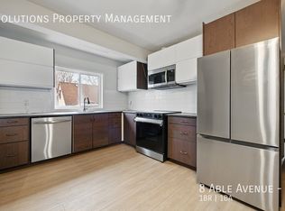 8 Able Ave #2, Brantford, ON N3S2Y5