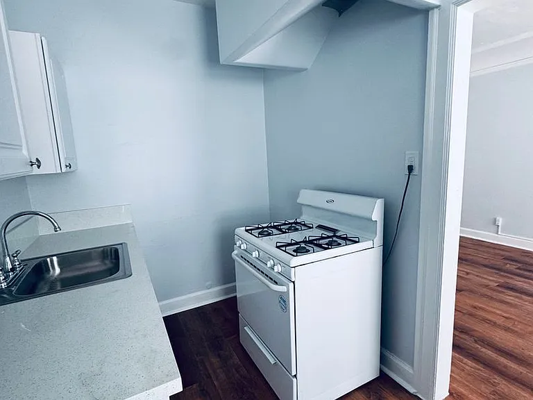 314 S Catalina St — Photo 11