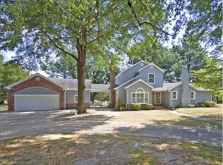 1154 Reid Hooker N, Eads, TN 38028