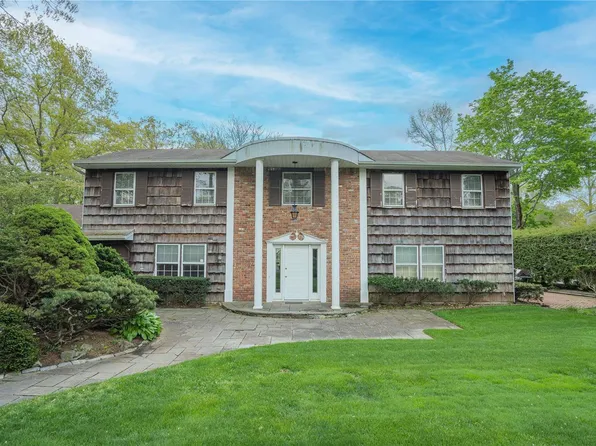 50 Mclane Court, Dix Hills, NY 11746