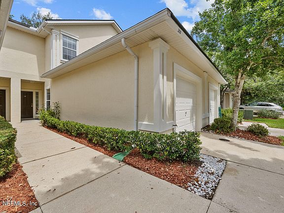2nd image of 209 NORTHBRIDGE Court