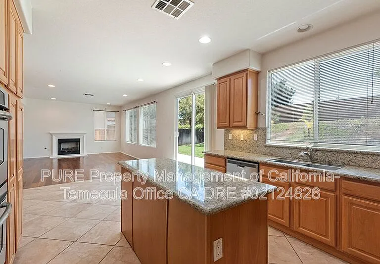 29723 Andromeda St — Photo 3
