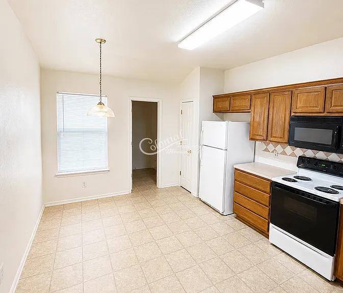 315 Janelle Dr #B — Photo 7