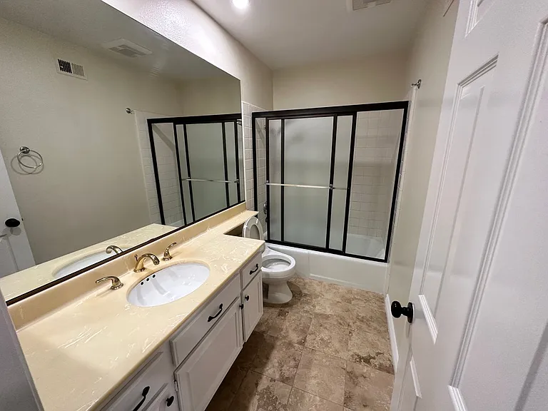 23689 Burton St — Photo 16