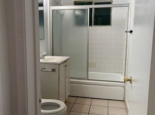 3332 Kansas Ave APT M, Riverside, CA 92507