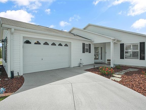 2nd image of 414 Flossmoor Ct