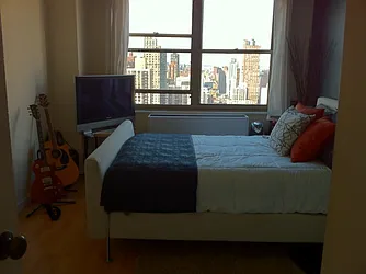 Rented by NYC Realty Boutique LLC