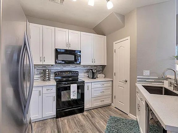 5th image of 4377 E Rosemonte Dr