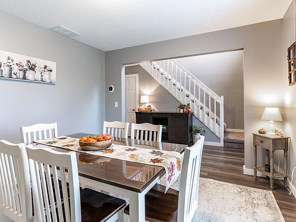 4th image of 5515 Newland Pl